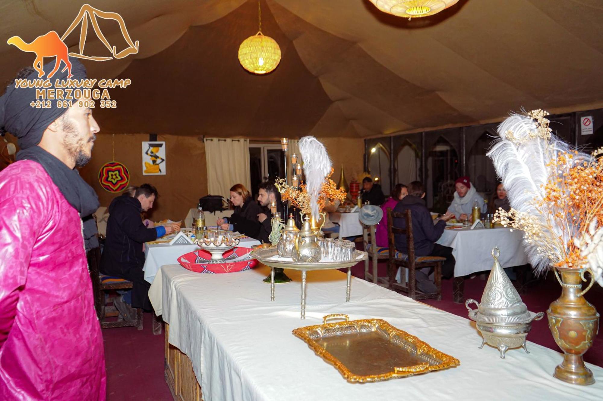 Young Luxury Camp Merzouga Exteriör bild
