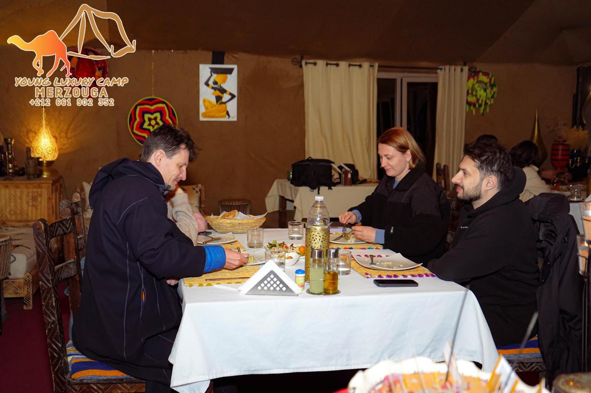 Young Luxury Camp Merzouga Exteriör bild