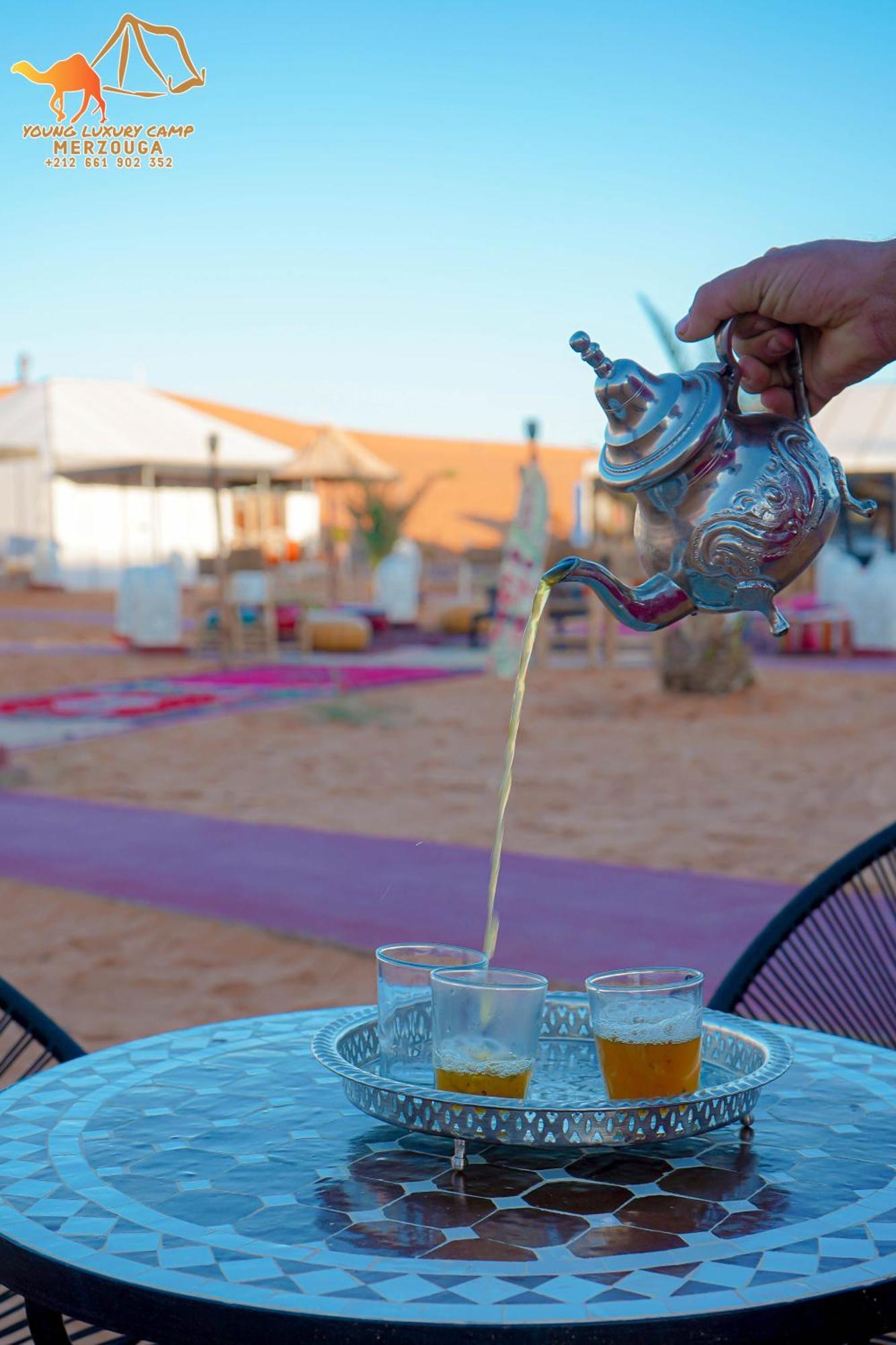 Young Luxury Camp Merzouga Exteriör bild